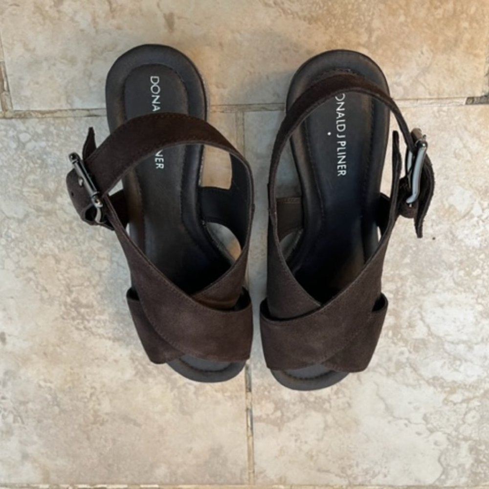 Donald J. Pliner Sahar Dark Brown/Gray Suede Wedge Sandals Size 7 - Picture 3 of 7